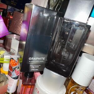 Bath & Body Works Graphite BIG BOTTLE